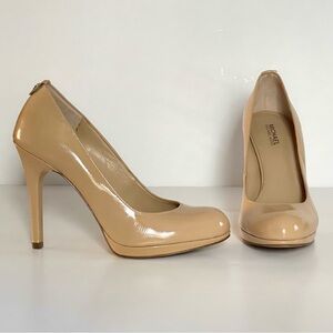 Michael Kors Neutral Tan Patent Leather Heels Stiletto and Platform Size 6 US